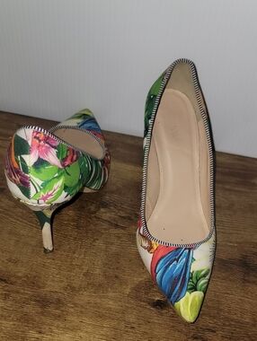 J. Crew Multicolor Floral Pointed Toe Pump Heel Shoes Size 7